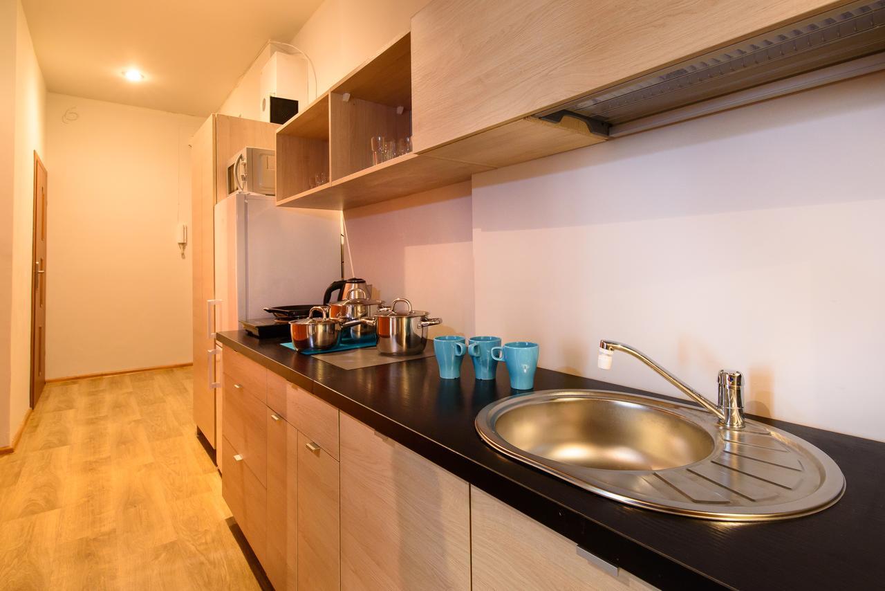 Constitution Square Rooms Варшава Екстериор снимка